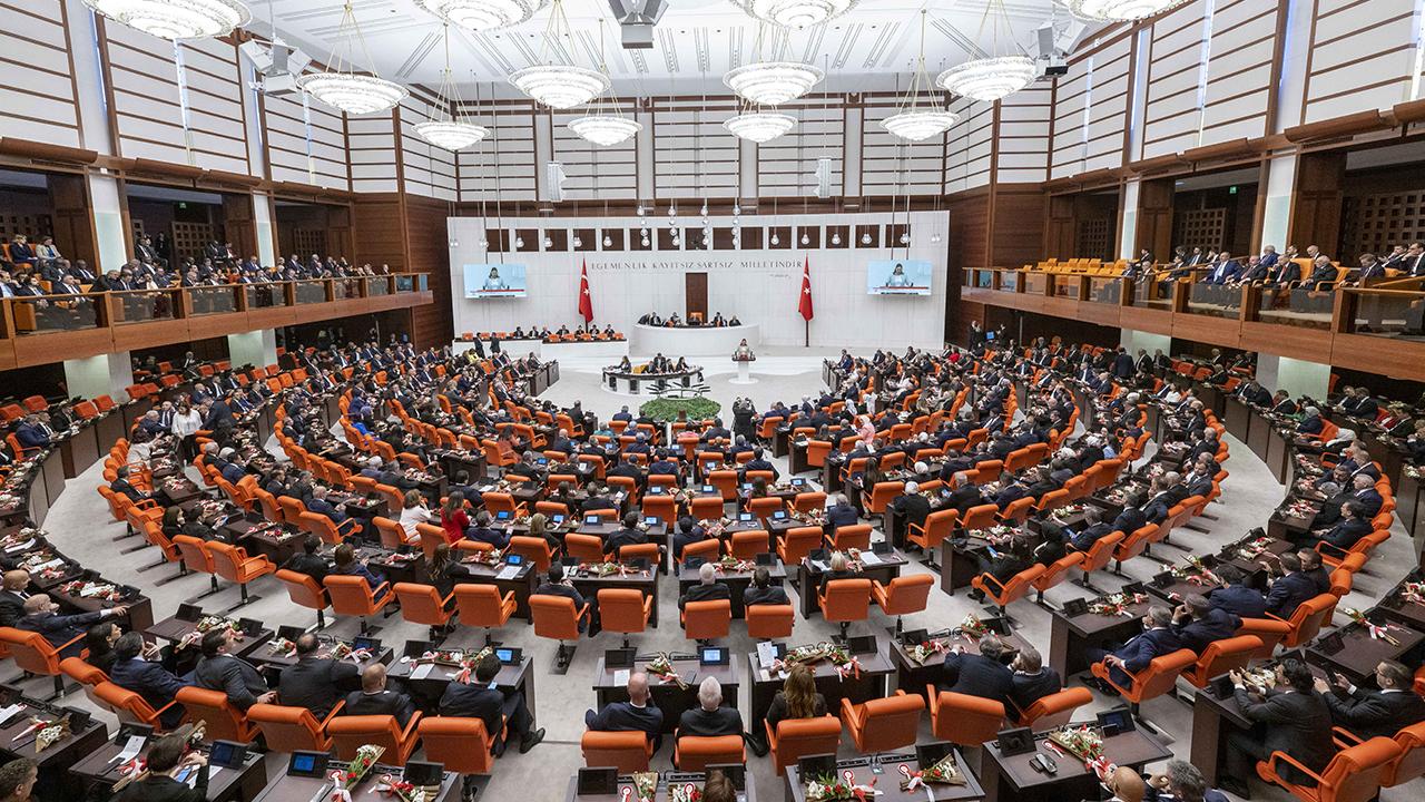 11. yargı paketi Meclis’te: hesaplara blokajdan ağır cezalara kritik değişiklikler